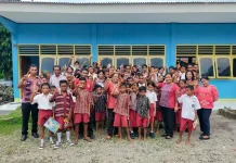 Disarpus Sikka Perkuat Literasi di SDK Natawatu